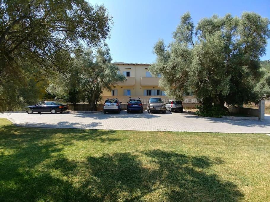 Villa *Drosia*/5' From Town & Sea/Mountain View Frinion Exterior photo